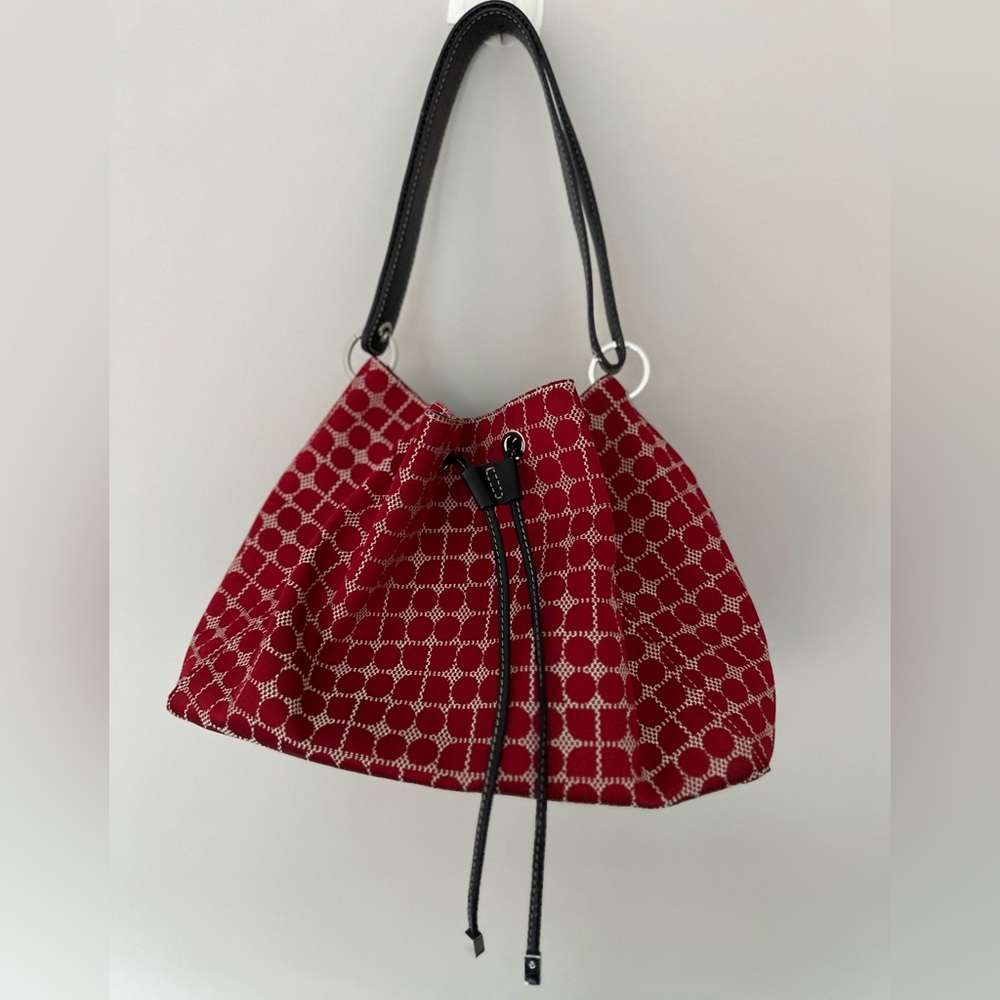 Kate Spade Red and Black Shoulder Bag